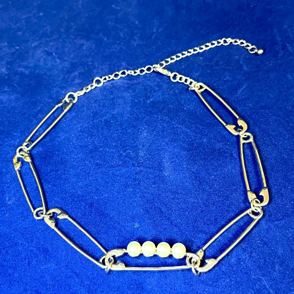 Choker Necklace